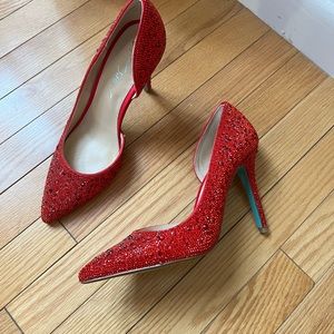 NWOT Betsy Johnson Shary stiletto pumps